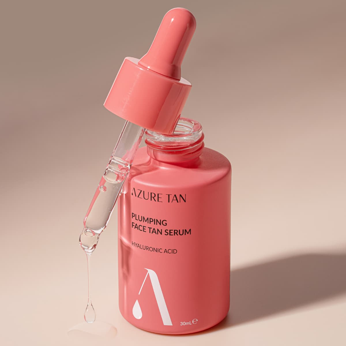 CNZ_Plumping_Face_Tan_Serum_Pink_STYLED