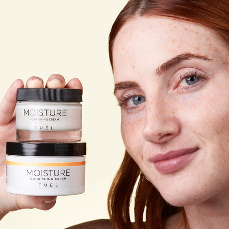 Moisture-Nourishing-Cream-Pro-Web_900x