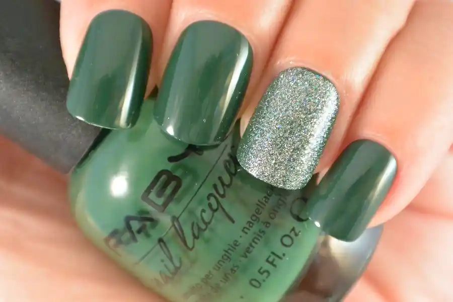 LC I032 Ginevra_s Halo – macro+wand