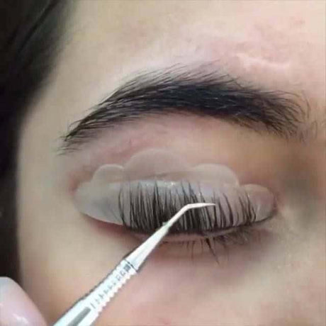 lash-lift-procedure-1.jpg