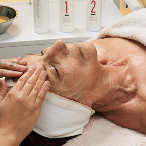 Beat-The-Clock-Milk-Cleanser-Pro-Lifestyle