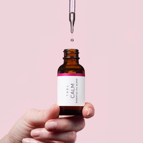 Calm-Soothing_Essential_Oil_Blend-Pro-Web_900x