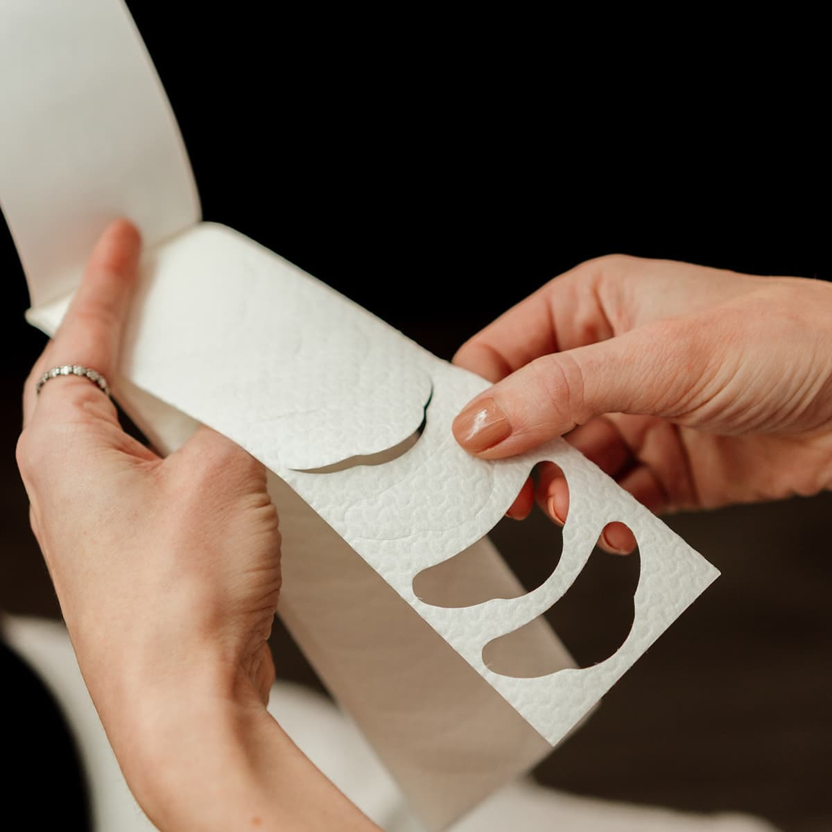 ExtraPads_EXTRA_CNZ_UnderEyeTintPads