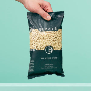 JetSetHardWaxBeads_500GMHolding (1)